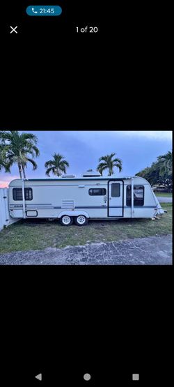 Award Travel Trailer RV