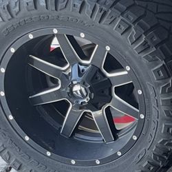 20x10 Fuel MaverickSix Lug Chevy/ Ford Wheels