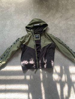 Size Small Hollister Mens