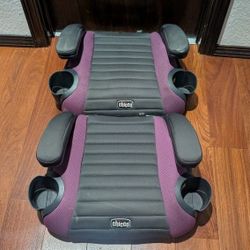 Chicco Booster Seat Set.