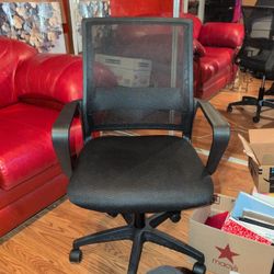 Like New Office Chair 