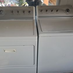 800 Kenmore Series With Washer And Dryer Pair