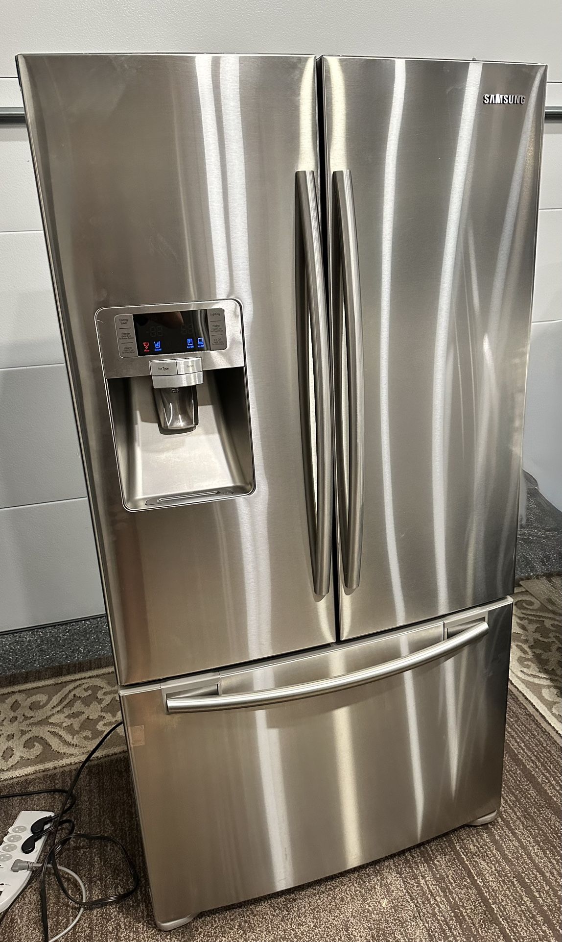 Refrigerator