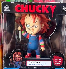 Chucky Glow In the Dark Vinyl Figure