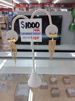 Earring