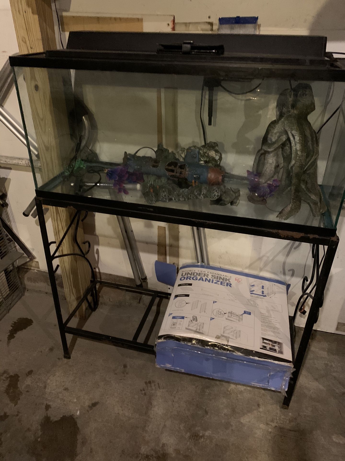 Fish tank