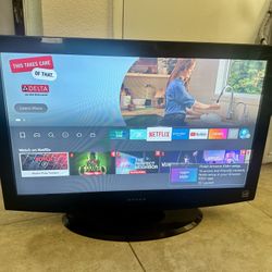 DYNEX 32” LCD HDTV