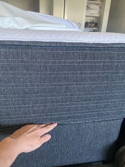 queen mattress