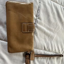 Coach Leather Wristlet 