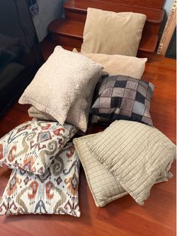 Assorted decorative pillows
