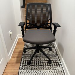 Comfy Ergonomic Home/Office Chair