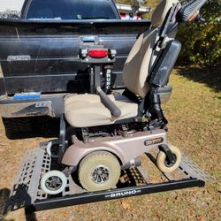 Jazzy 1113 ATS Electric wheelchair / Bruno 250htp Htp Scooter Lift
