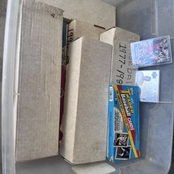 Baseball Cards / NBA 