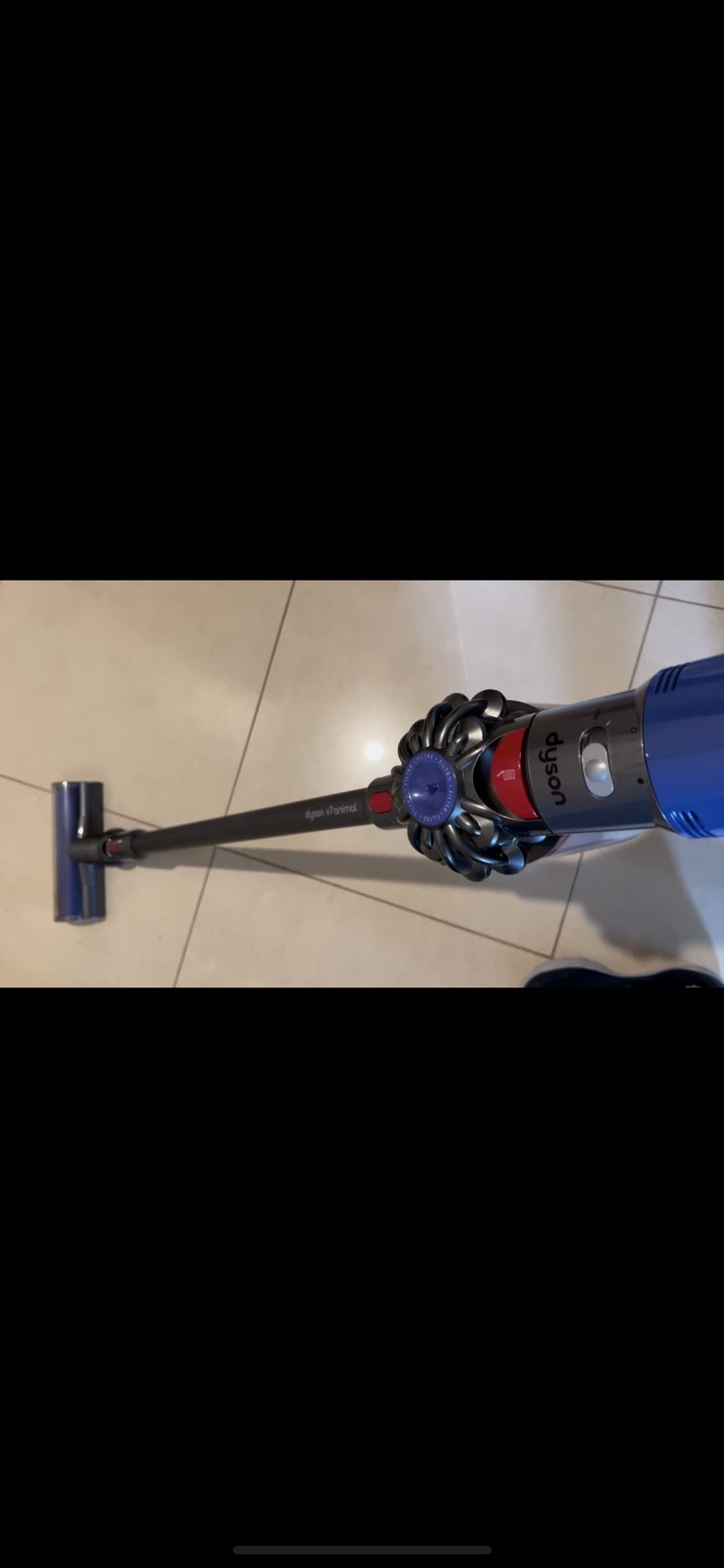 Dyson V7 Animal Vacuum With Charger New Filters, New Accessories & New Mini Motörhead