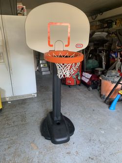 Basketball hoop