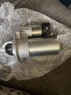 Starter Motor 3.3L, 12V 1.7KW 11-Teeth CW