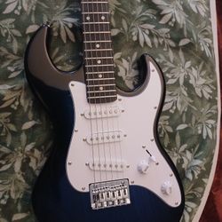 Short Scale Guitar Burlywood And Rosewood Fretboard 