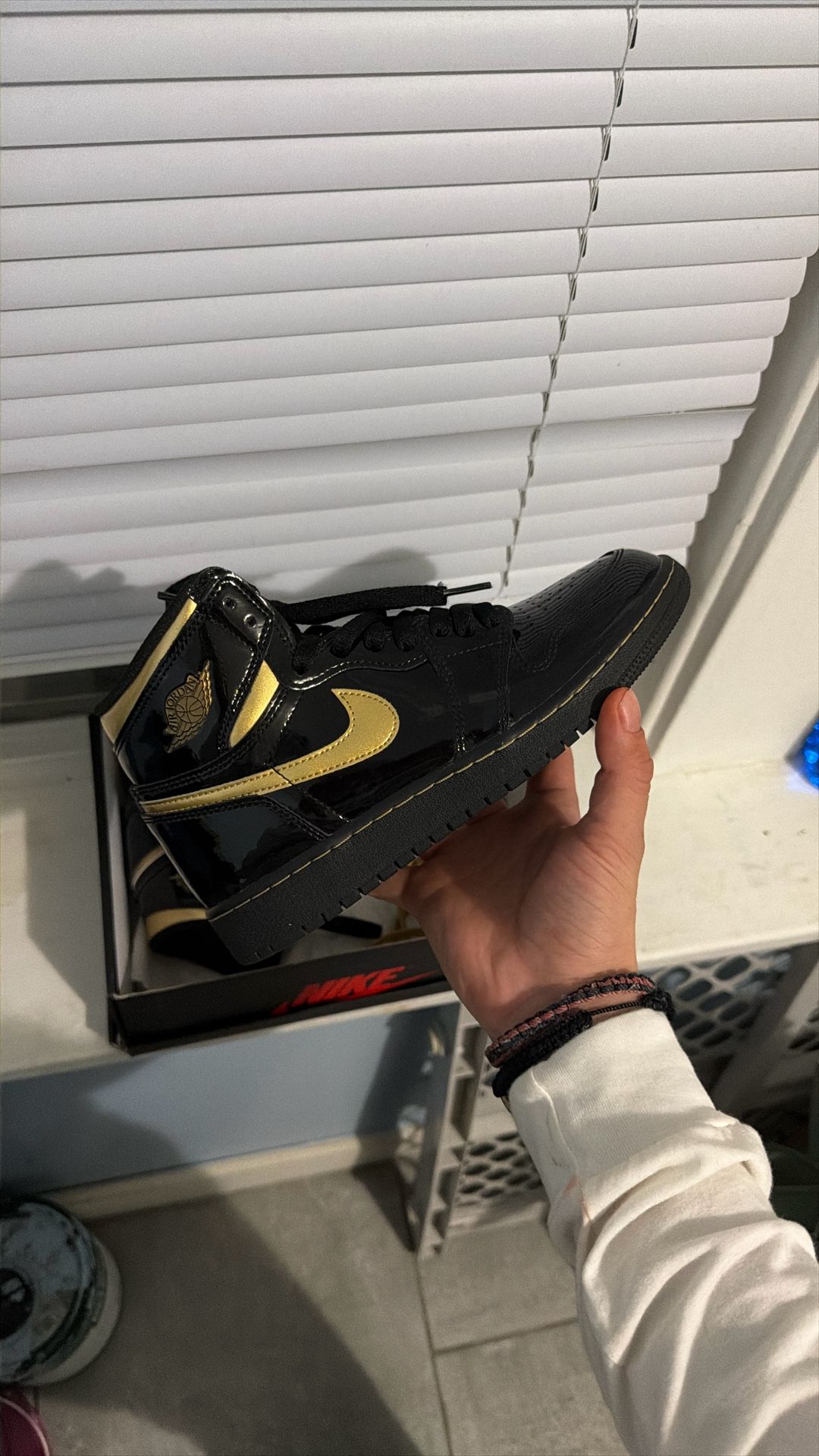 Air Jordan 1 Black And Gold