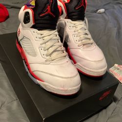 Jordan 5s Red