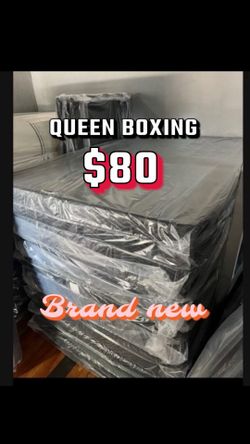 Queen box springs