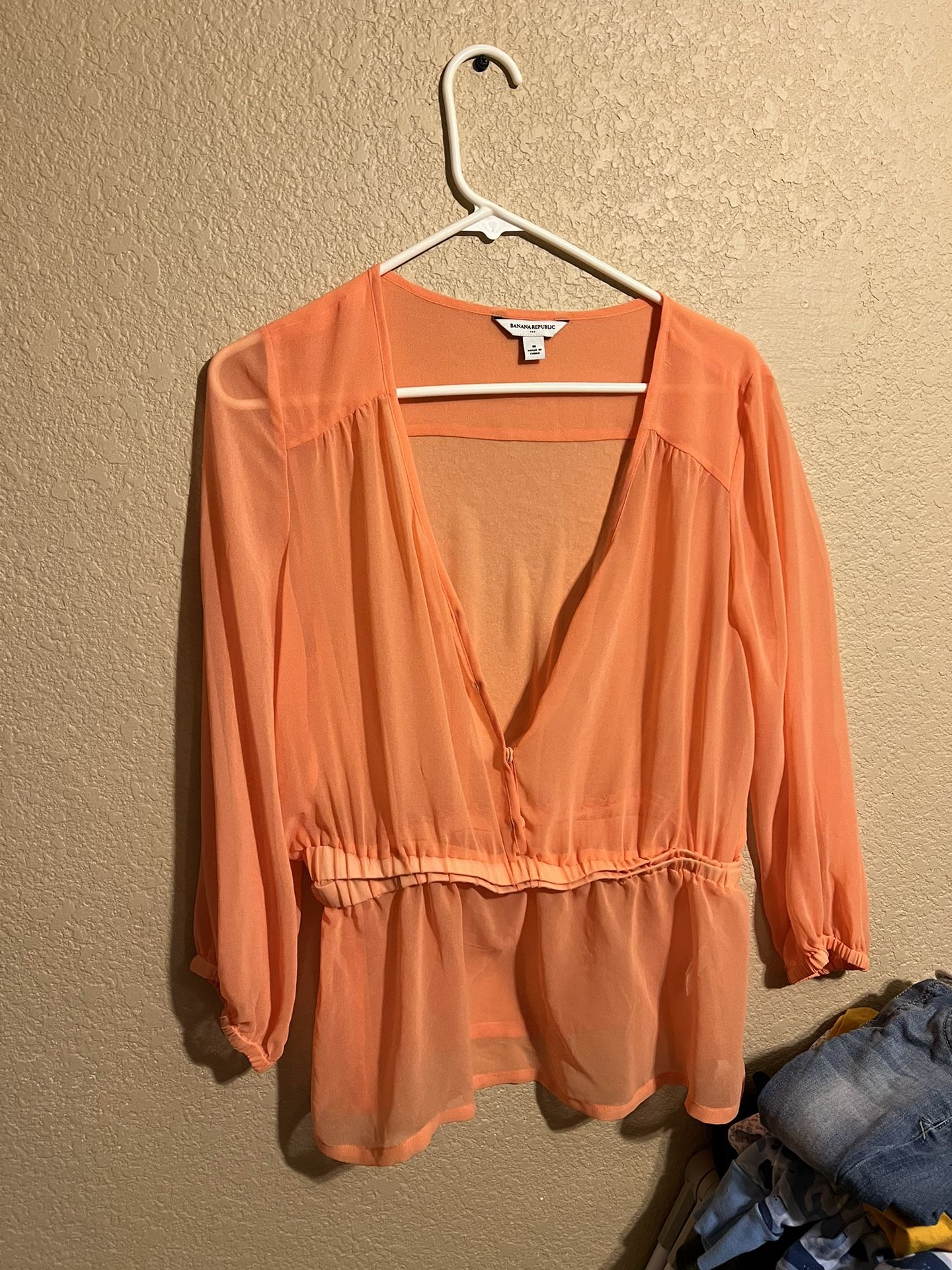 New Banana Republic Orange Top Size In Pics