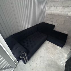 Black Tufted Sectional Sofa