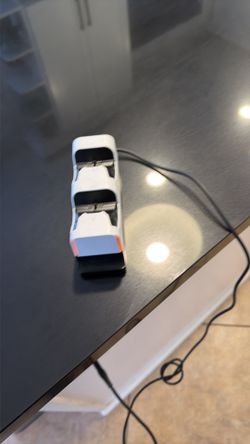 PlayStation 5 controller charger