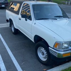 1990 Toyota Pickup