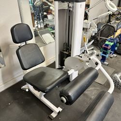 Nautilus [Steel Series] Seated Leg Curl
