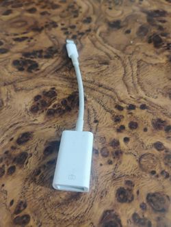 Apple USB to Lightning camera adapter for USB 