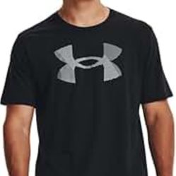 👕 Men's Big Logo in a black colorway featuring a logo. Size MED-$20👕