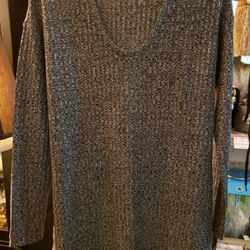 Ladies Small Loft Sweater With 10in Side Slits