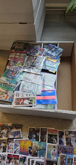 2400+ Modern Football Card Collection NFL, Prizm / Select / Optic, All Rookies + Parallels