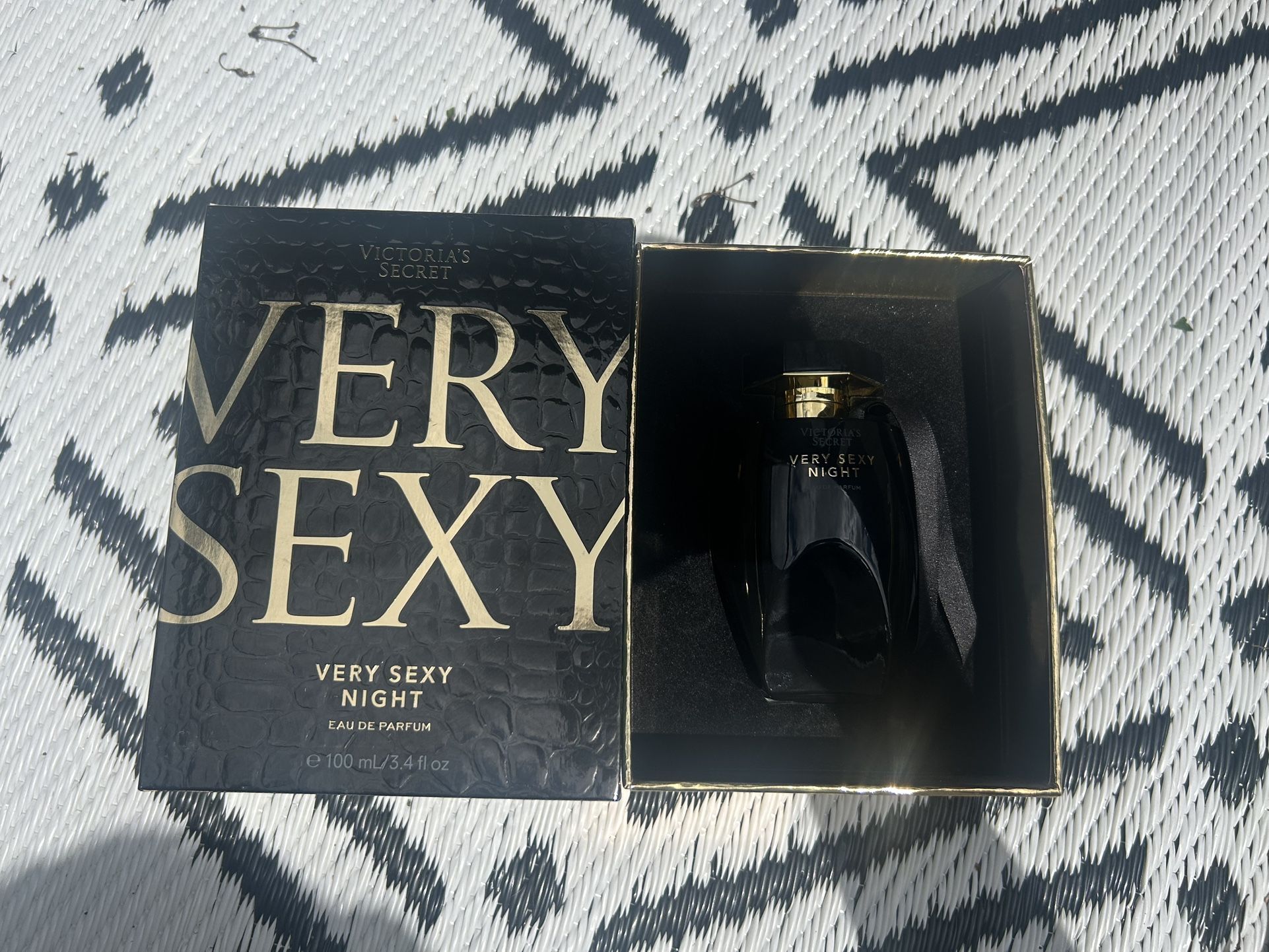 Victoria’s Secret Very Sexy Night