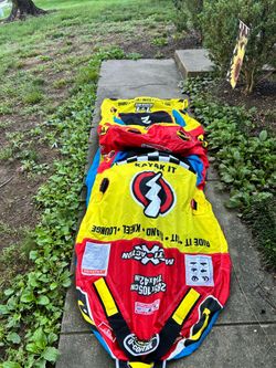 2x2  inflatable float