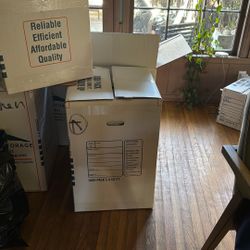 Free Moving Boxes