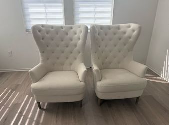 2 accent chairs