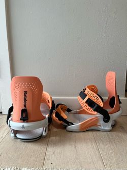 Women’s snowboard bindings - Bataleon