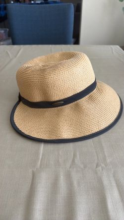 Straw Sun Hat with Navy Band - Cappelli