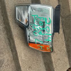 2009-2014 ford f-150 headlight