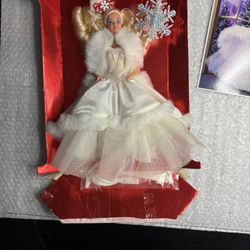 Mattel  1989 Happy Holidays Barbie Doll.