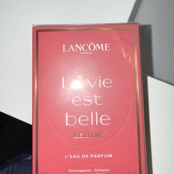 Brand New La Vie Est Belle Perfume