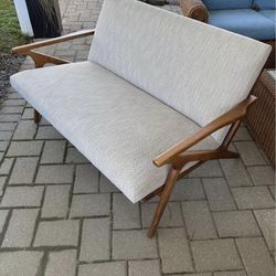 Crate And Barrel Love Seat And Chair