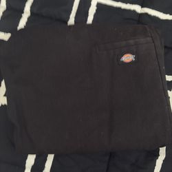Black Dickies 34x30 Loose Fit Used
