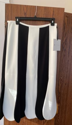 Target x Victoria Beckham skirt (brand new)