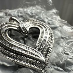 Large 1.00 Ct Diamond Heart Pendant