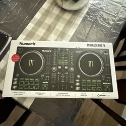 Monster Energy Numark Mixtrack Pro FX