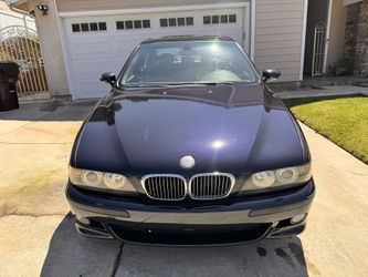 2002 BMW M5