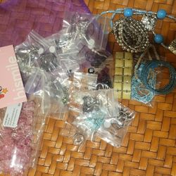 Jewelry Lot 