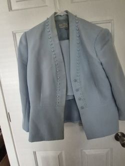 Tahari light blue full skirt suit size 10